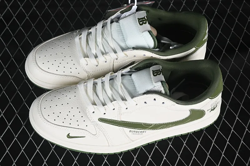 All categories Air Jordan Jordan series basketball shoes Air Jordan 1 Low High-end customized low-top sneakers Travis Scott x Fragment Design x Air Jordan 1 Low OG SP Joe 1 Burberry joint green English hook low-top cultural casual sneakers XS2024-034